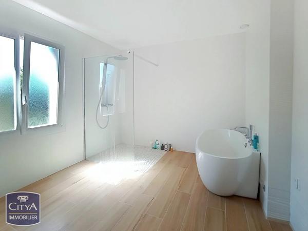 Maison à vendre 7 pièces 176m² Huisseau-sur-Cosson (41350)
