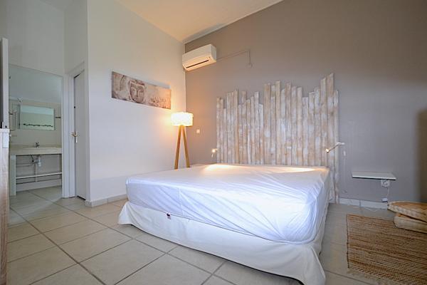 Gosier (97190) Appartement T2 vue mer et plage pointe de la verdure.