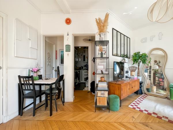 Appartement
         3 pièces
        - 50 m² Exclusivité 334 000 € *