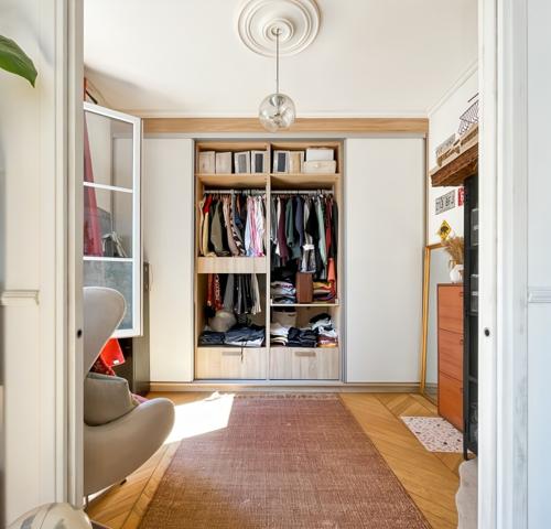 Appartement
         3 pièces
        - 50 m² Exclusivité 334 000 € *