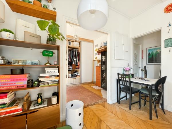 Appartement
         3 pièces
        - 50 m² Exclusivité 334 000 € *