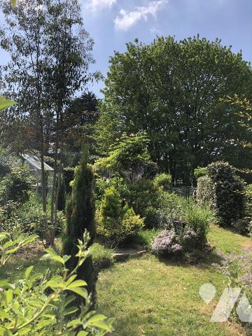 TREBOUL, Coup de coeur pour la maison ET pour le terrain!