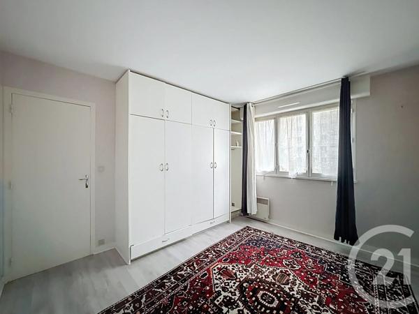Maison à vendre  7 pièces - 195,50 m 2   RENNES  - 35