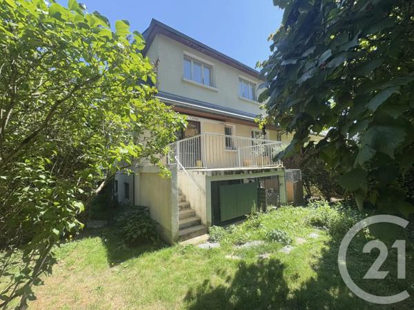 Maison à vendre  7 pièces - 195,50 m 2   RENNES  - 35