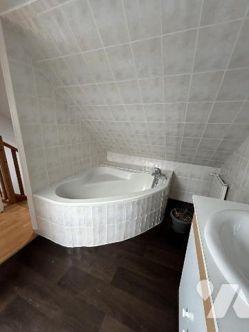 ENSEMBLE IMMOBILIER BOURG LA FOREST LANDERNEAU