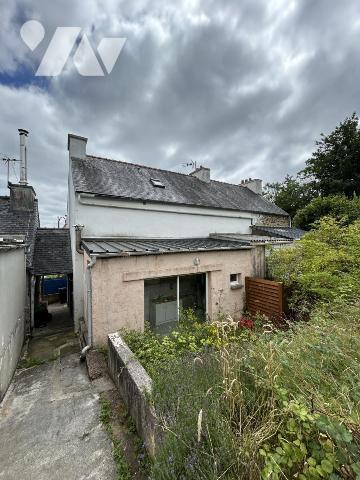 ENSEMBLE IMMOBILIER BOURG LA FOREST LANDERNEAU