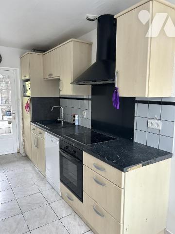 ENSEMBLE IMMOBILIER BOURG LA FOREST LANDERNEAU