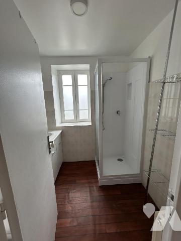 ENSEMBLE IMMOBILIER BOURG LA FOREST LANDERNEAU