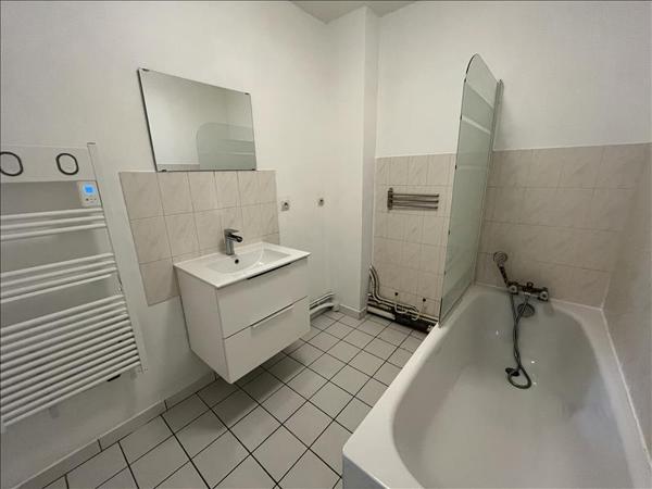 Appartement à vendre |  Loches |  5 pièces | 83 m²