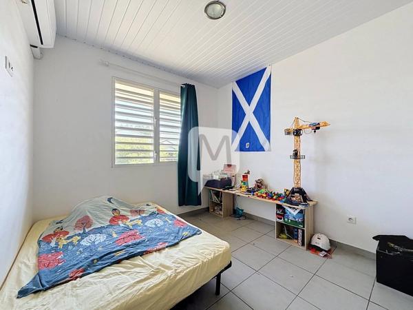 DPT GUYANE, à vendre CAYENNE Maison T5 de 125m2 sur un terrain de 1 084 m2