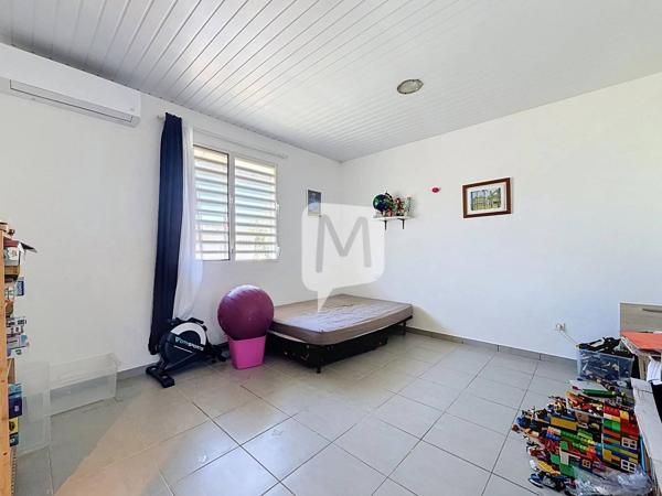 DPT GUYANE, à vendre CAYENNE Maison T5 de 125m2 sur un terrain de 1 084 m2