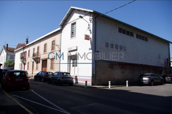 L’ATELIER BERDOT – DAX CENTRE Ancien atelier réhabilité en logements – Une opportunité rare