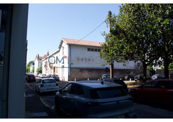 L’ATELIER BERDOT – DAX CENTRE Ancien atelier réhabilité en logements – Une opportunité rare