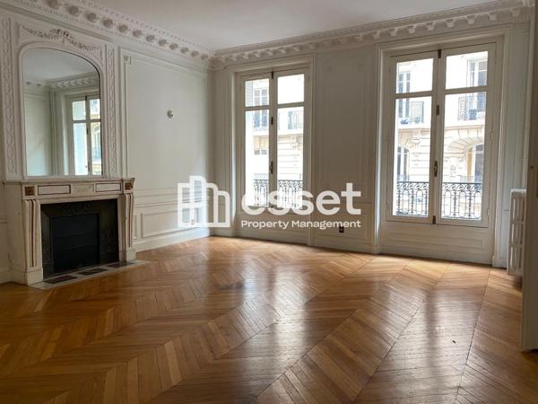 Location Appartement 6 pièces 197 m² - Paris 75017