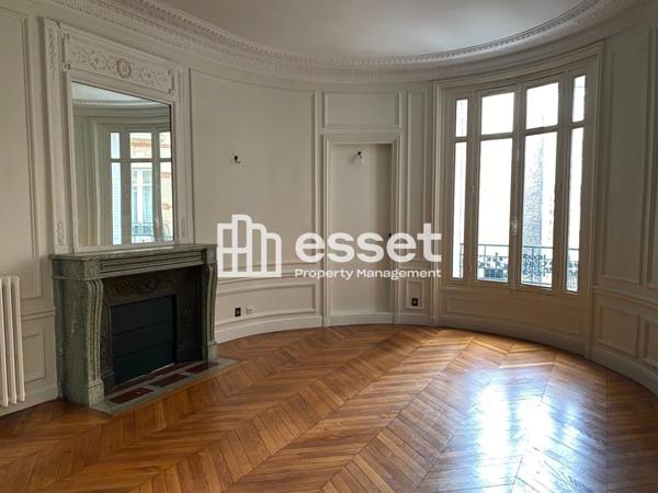 Location Appartement 6 pièces 197 m² - Paris 75017