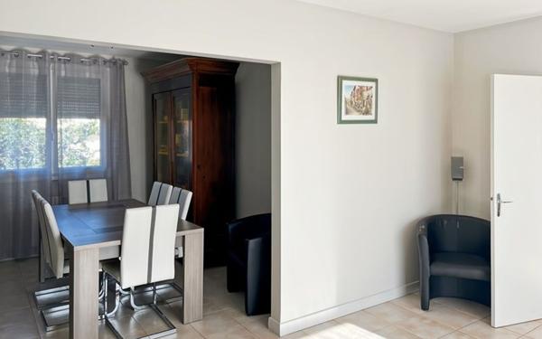 Maison à vendre    3 pièces •  Fleurance