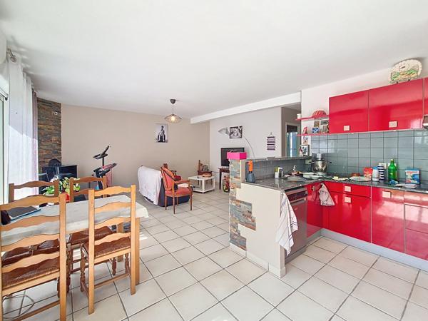Villa en vente à Saint-Martin-De-Hinx avec LANDES IMMO 40