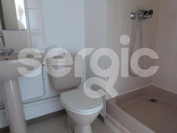 Location 1 Pieces 19 49000 Angers 34 0107 02 0198