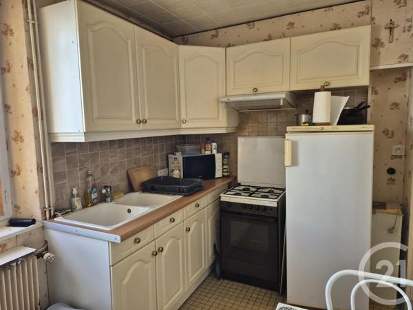 Immeuble à vendre  173 m 2   CASTRES  - 81