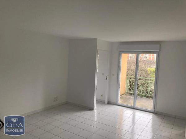 Appartement à louer 3 pièces 54.88m² Albi (81000)