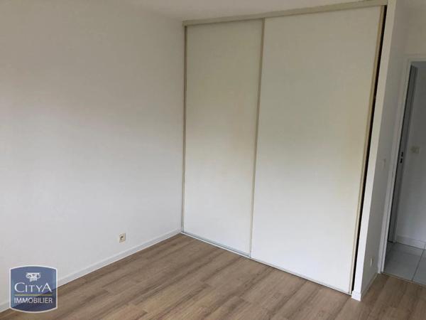 Appartement à louer 3 pièces 54.88m² Albi (81000)