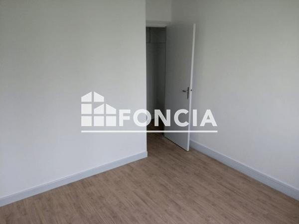 Location Appartement 2 pièces 41.12 m² - 3 -5 -7 RUE VERGUIN Roussillon 38150