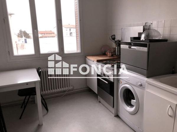 Location Appartement 2 pièces 41.12 m² - 3 -5 -7 RUE VERGUIN Roussillon 38150