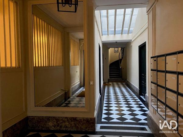 Boutique/Local commercial à vendre 136 m² Paris 9