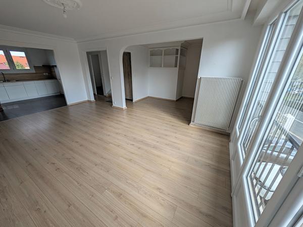 APPARTEMENT DUPLEX 3 CHAMBRES 1 PLACE DE PARKING