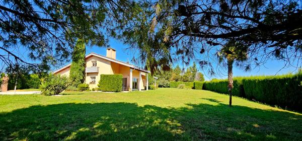 Maison d'architecte Castelnaudary 7 pièce(s) 181 m2