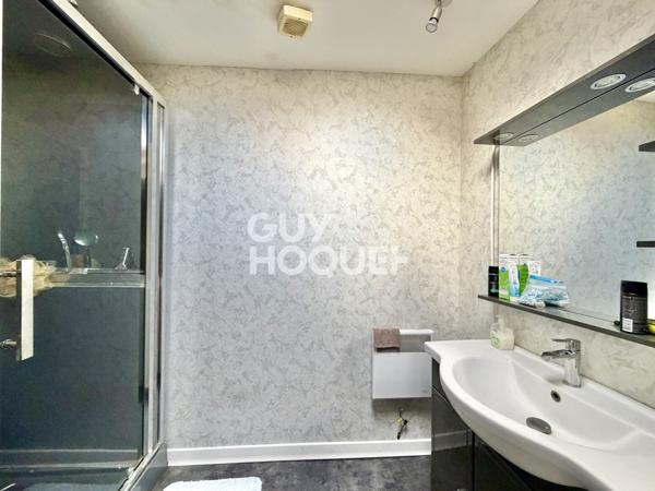 5 MIN DE HOUDAN - GROS POTENTIEL