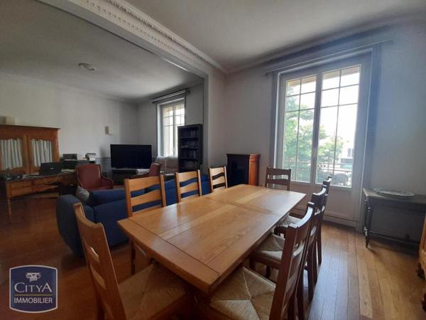 Location appartement 4 pièces de 130.08m²