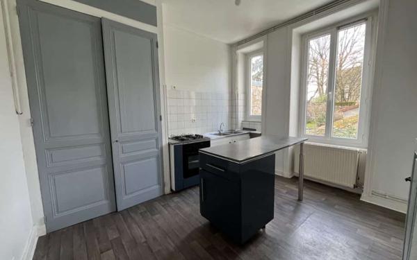 Appartement à louer    4 pièces • 98,79 m2 Limoges