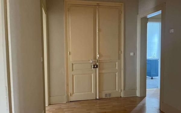 Appartement à louer    4 pièces • 98,79 m2 Limoges