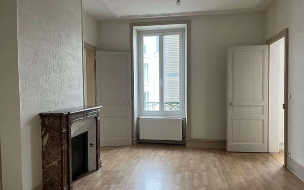 Appartement à louer    4 pièces • 98,79 m2 Limoges