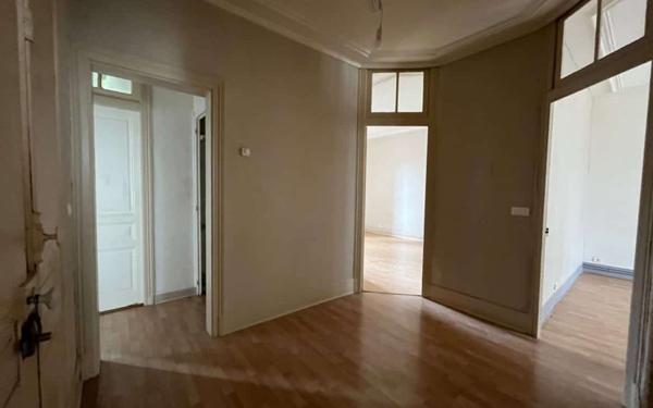 Appartement à louer    4 pièces • 98,79 m2 Limoges