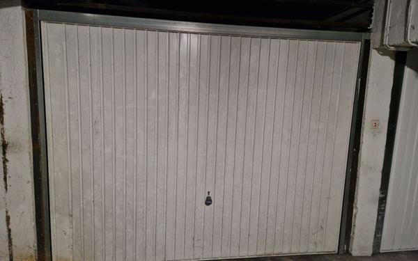 Stationnement à louer    13,50 m2 Montpellier