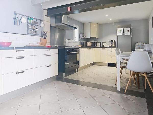 Maison à Saumur, 49400 - 9 pièces 171m²