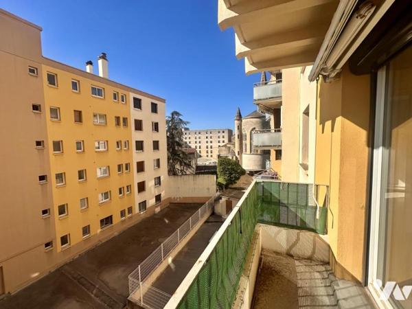 Appartement de type 3 avec cellier et stationnement garage
