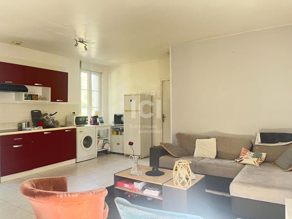 Appartement Angers 2 pièces 39m² avec balcon et parking dans les Hauts de Saint Aubin