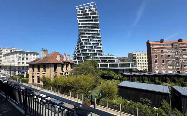 Appartement à vendre    10 pièces • 180 m2 Le Havre