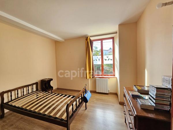 Maison à vendre 7 pièces PANISSIERES (42)