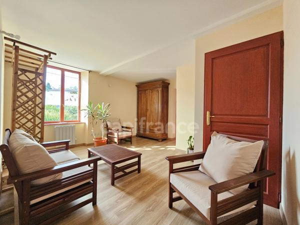 Maison à vendre 7 pièces PANISSIERES (42)