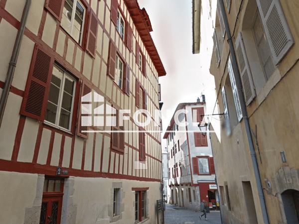 Location Appartement 2 pièces 47.45 m² - 2 RUE VIEILLE BOUCHERIE Bayonne 64100