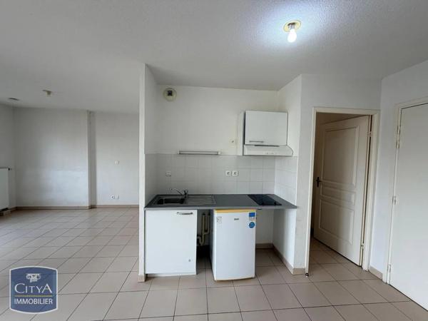 Appartement à louer 1 pièce 34.1m² Sète (34200)