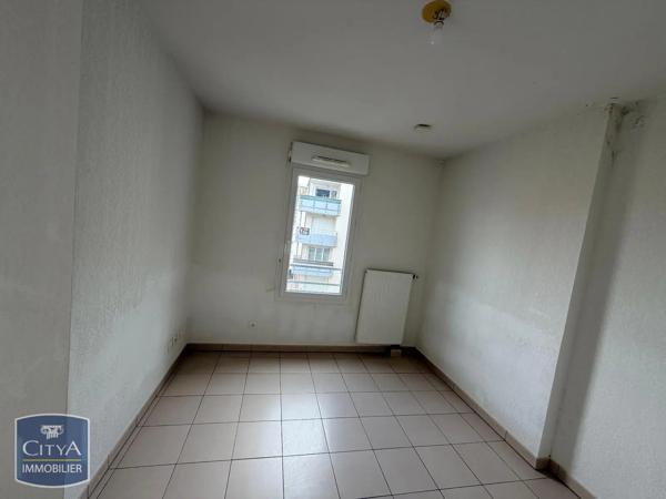 Appartement à louer 1 pièce 34.1m² Sète (34200)