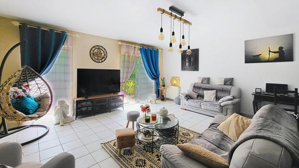 Maison - 4 pièces - 102m² - Jardin 434m²