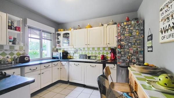 Maison - 4 pièces - 102m² - Jardin 434m²