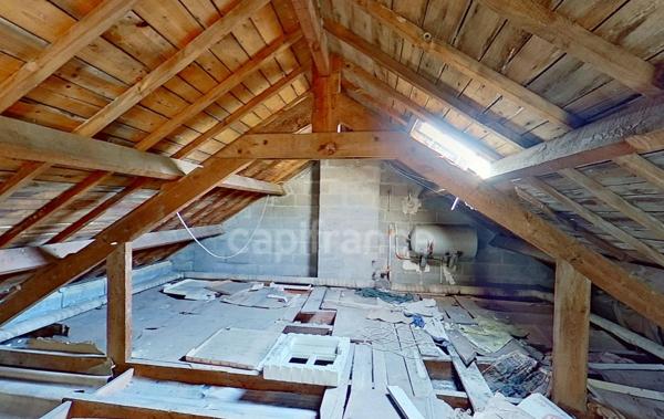Dpt Côtes-d’Armor (22), à vendre PAIMPOL – Secteur Lanvignec – Maison à reprendre – 65 m² de plain-pied – T3 – 2 chambres – Combles 56 m² - Terrain 634m² -2 dépendances – Centre et port proches