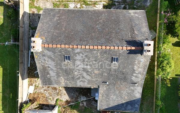 Dpt Côtes-d’Armor (22), à vendre PAIMPOL – Secteur Lanvignec – Maison à reprendre – 65 m² de plain-pied – T3 – 2 chambres – Combles 56 m² - Terrain 634m² -2 dépendances – Centre et port proches